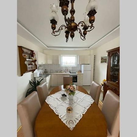 Apartamento Stan Na Dan Oplenac Topola Exterior foto